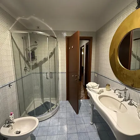 Lejlighed Relais Madama Dore *