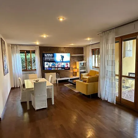 Relais Madama Dore 아파트 *